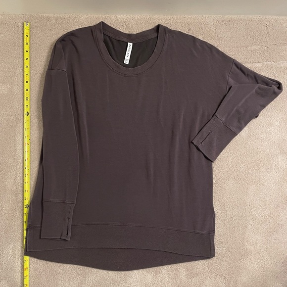 Athleta coaster Luxe sweatshirt - Picture 4 of 5
